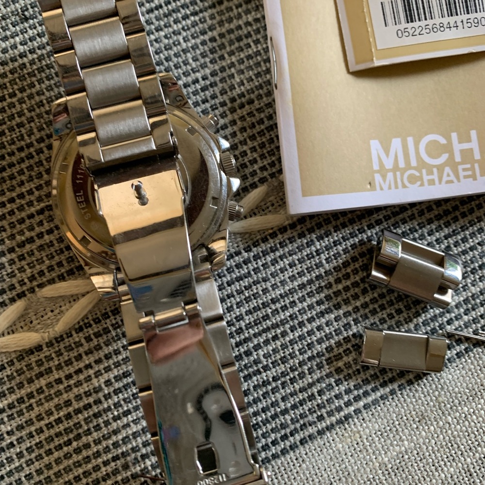 Michael Kors watch - Picture 5 of 6